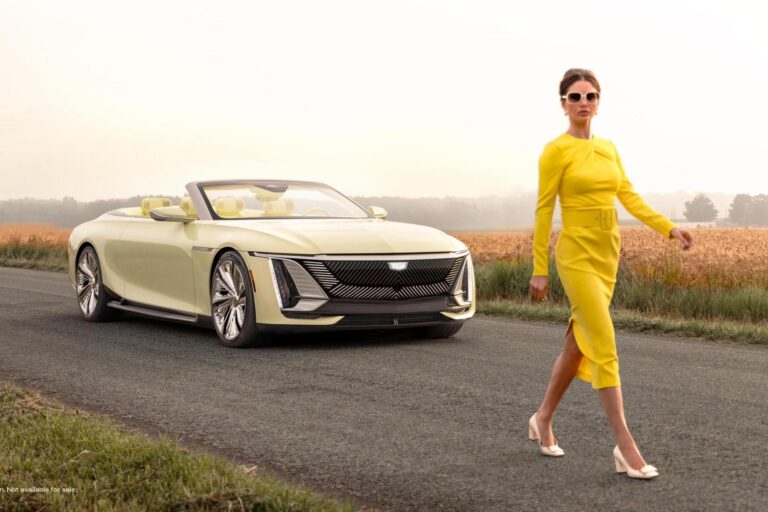 cadillac-presente-son-concept-sollei-25923-1.jpg