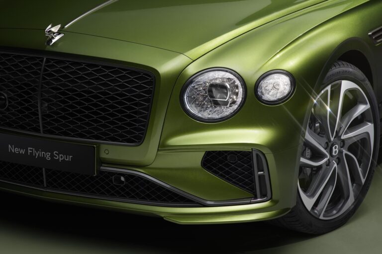 bentley-flying-spur-25973-4-1.jpg