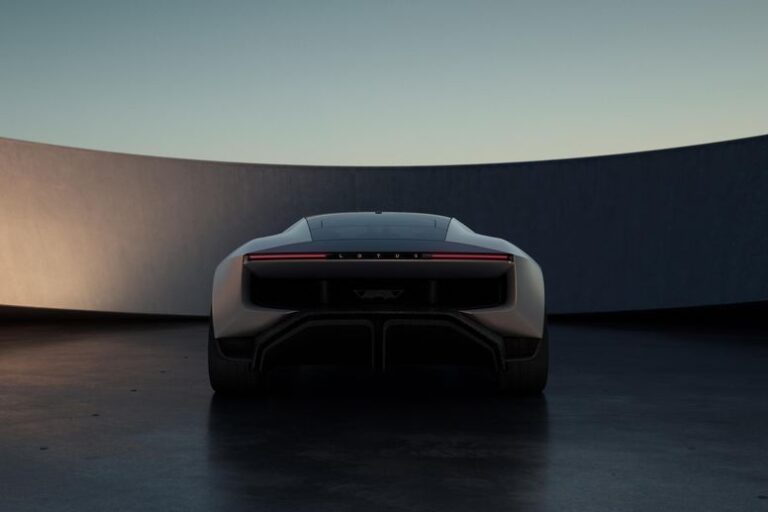 lotus-theory-1-un-concept-car-melant-numerique-naturel-et-analogique-25983-3.jpg